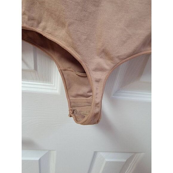 Skim Highneck Bodysuit S/M - Picture 3 of 5